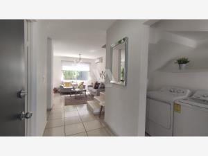 Casa en venta en Triana, Saltillo — foto 3 de 22