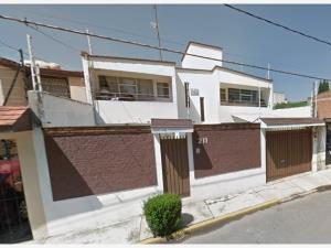 Casa en venta en Dr. Jorge Jiménez Cantú, Metepec — foto 2 de 12