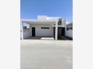 Casa en venta en Los Viñedos, Torreón, Coahuila de Zaragoza Casa en venta en Los Viñedos, Torreón, Coahuila de Zaragoza