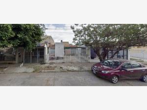 Casa en venta en Rincon de Agua Azul, Guadalajara — foto 2 de 7