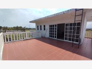 Casa en venta en El Laurel, Vega de Alatorre — foto 2 de 13