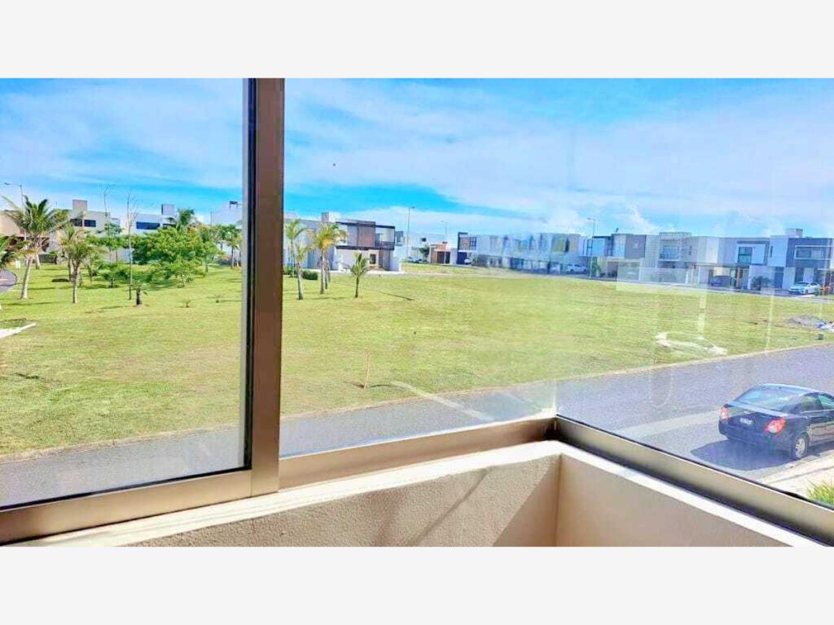 Casa en venta en Lomas de la Rioja, Alvarado — foto 1 de 6