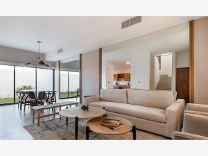 Casa en venta en La Rioja Residencial, Torreón — foto 3 de 16