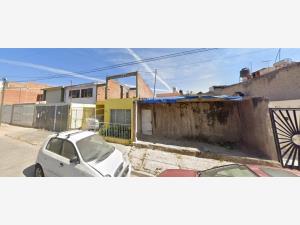 Casa en Beatriz Hernandez, Guadalajara, Jalisco