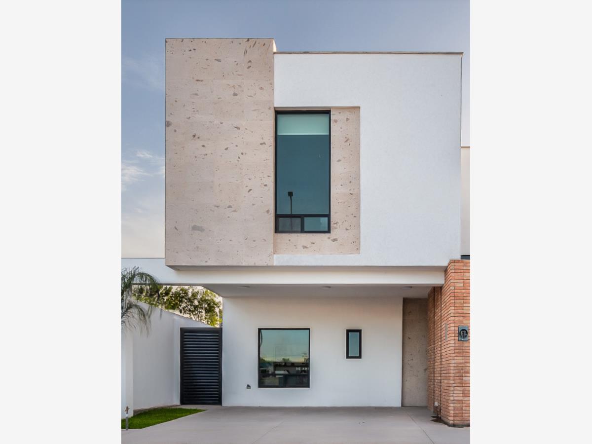 Casa en venta en La Rioja Residencial, Torreón — foto 1 de 13
