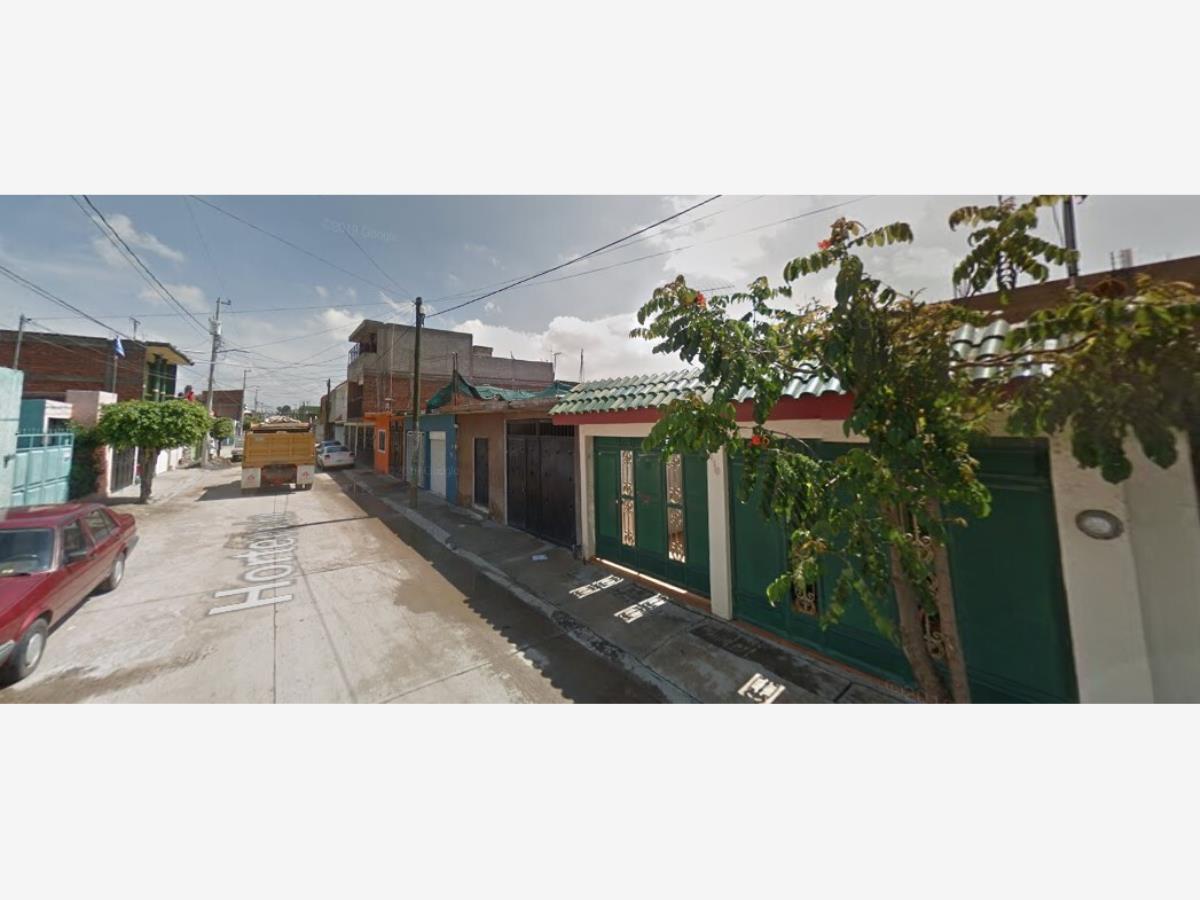 Casa en venta en Rinconada de las Flores, Silao de la Victoria — foto 1 de 7