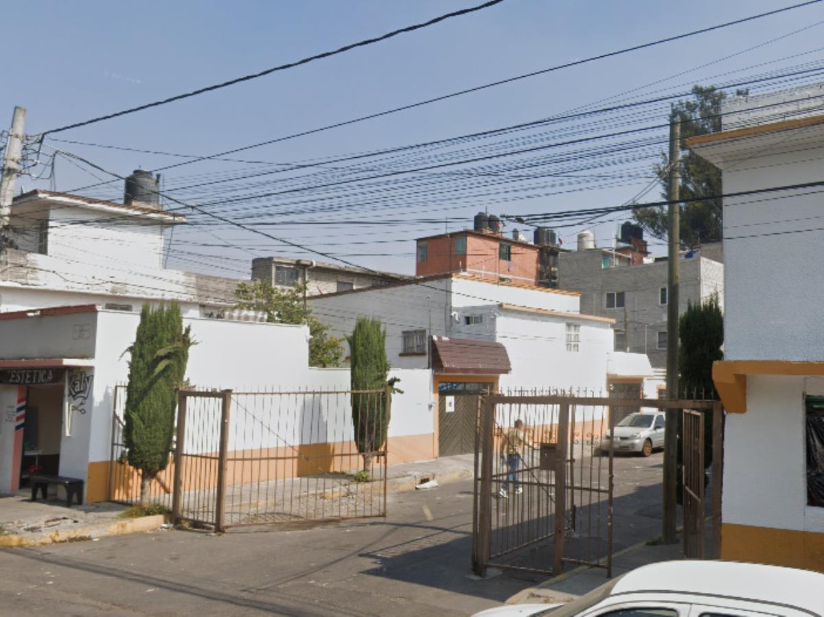 Casa en venta en Santiago Sur, Iztacalco — foto 1 de 18
