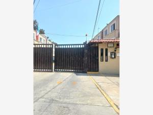 Casa en venta en Cuautitlán Izcalli Centro Urbano, Cuautitlán Izcalli — foto 3 de 24