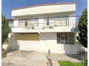 Casa en Unidad Victoria, Toluca, México