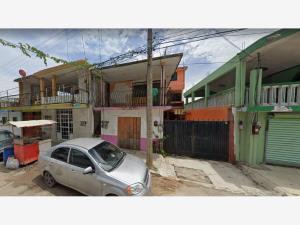 Casa en venta en Natividad Garza Leal, Tampico — foto 2 de 5