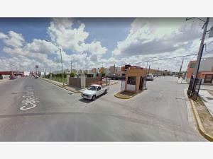 Casa en venta en Hacienda las Fuentes, Reynosa — foto 3 de 5