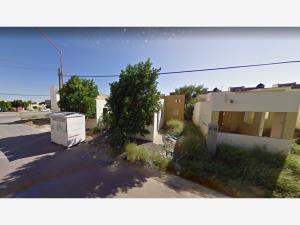 Casa en venta en Villas de San Miguel, Nuevo Laredo — foto 2 de 5