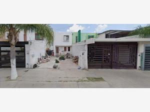 Casa en venta en Lomas de la Piscina, León — foto 3 de 7