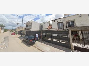 Casa en venta en Misión del Carmen, León — foto 3 de 7