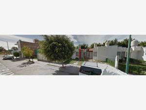 Casa en venta en Jardines del Río, León — foto 3 de 7