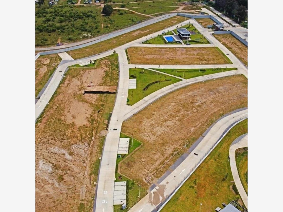 Terreno en venta en Valle Imperial, Zapopan — foto 1 de 23