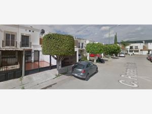 Casa en venta en Colinas del Carmen, León — foto 3 de 7