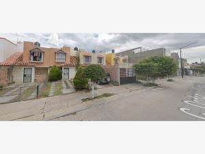 Casa en venta en Colinas del Carmen, León — foto 3 de 7