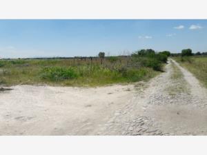 Terreno en venta en Santuarios del Cerrito, Corregidora, Querétaro
