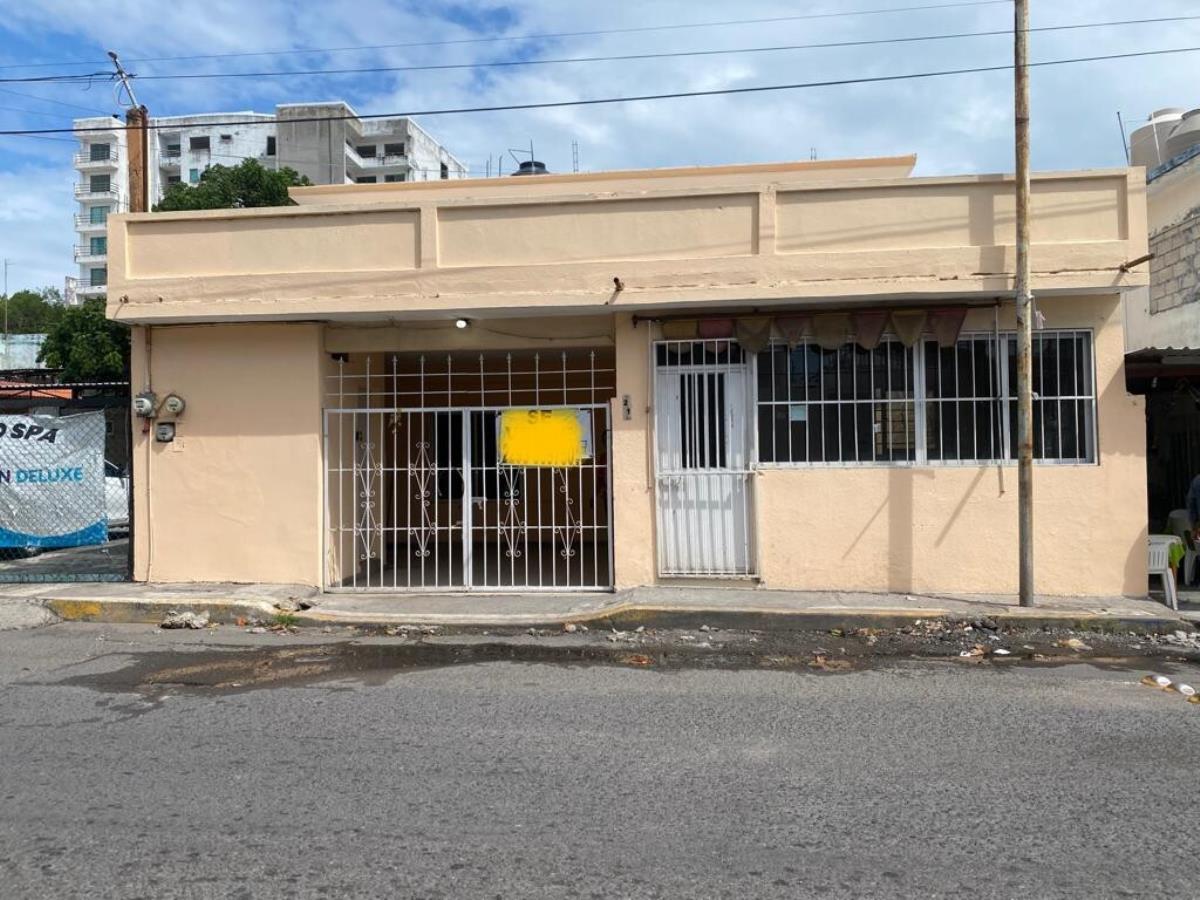 Casa en venta en Luis Echeverria Álvarez, Boca del Río — foto 1 de 13