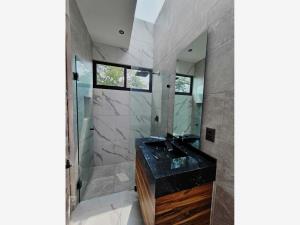 Casa en venta en Lomas de Atzingo, Cuernavaca — foto 2 de 23