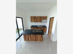 Casa en venta en Hermenegildo Galeana, Cuautla — foto 3 de 15
