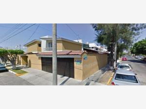 Casa en venta en La Calma, Zapopan — foto 2 de 9