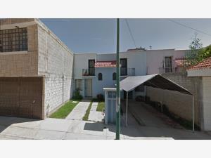 Casa en venta en Bosques de Reforma, Tehuacán — foto 2 de 17