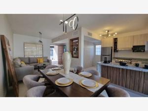 Casa en venta en Villa de las Palmas, Torreón — foto 2 de 16