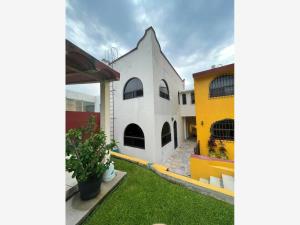 Casa en venta en Las Palmas, Cuernavaca — foto 2 de 28