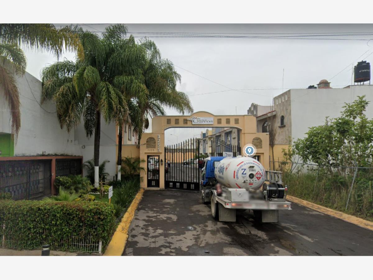 Casa en venta en Jardines Del Valle, Zapopan — foto 1 de 9