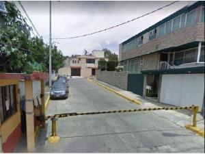 Casa en Ciudad Satelite, Naucalpan de Juárez, México
