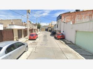 Casa en venta en El Seminario 1a Sección, Toluca — foto 3 de 8