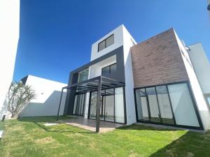 Casa en venta en Lomas de Angelópolis, San Andrés Cholula — foto 3 de 27