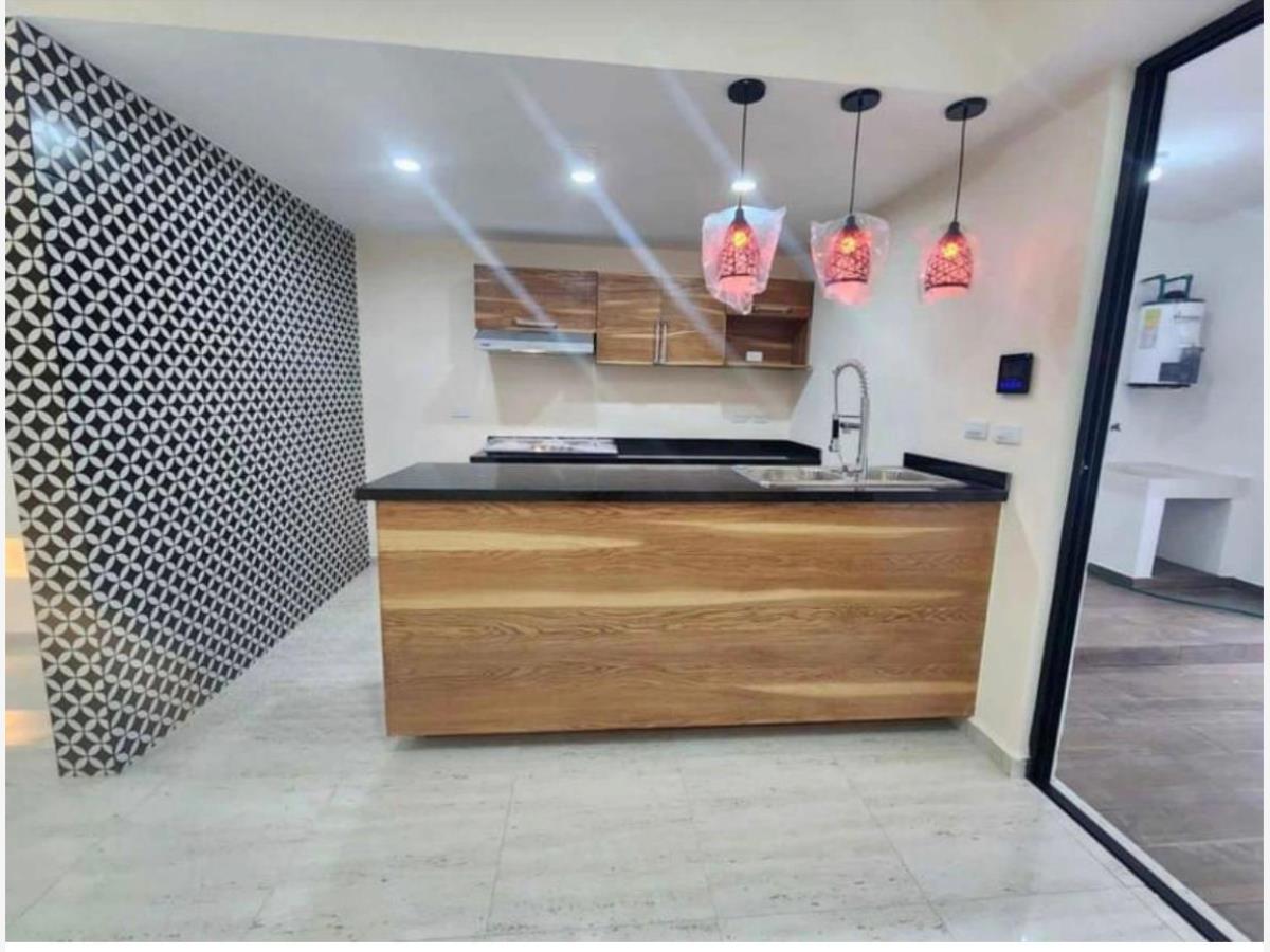 Casa en venta en Joyas de Mocambo (Granjas los Pinos), Boca del Río — foto 1 de 7