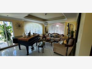 Casa en venta en Colinas de San Miguel, Culiacán — foto 3 de 17