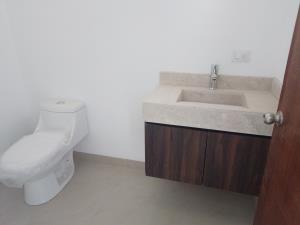 Casa en venta en Los Viñedos, Torreón — foto 2 de 16