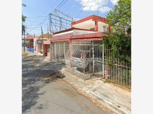 Casa en venta en Jardines de Nueva Mulsay III, Mérida — foto 3 de 10