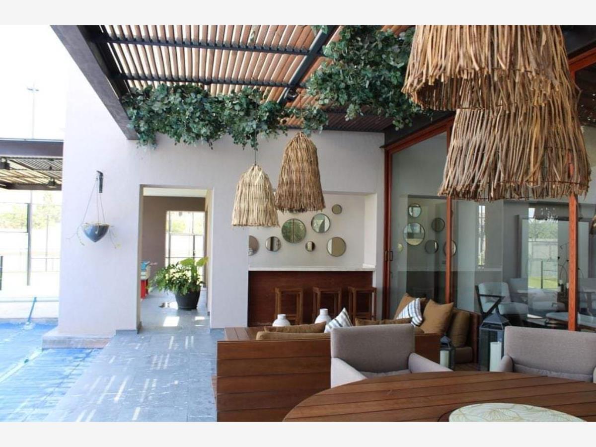 Casa en venta en Club de Golf Ventanas, San Miguel de Allende — foto 1 de 32