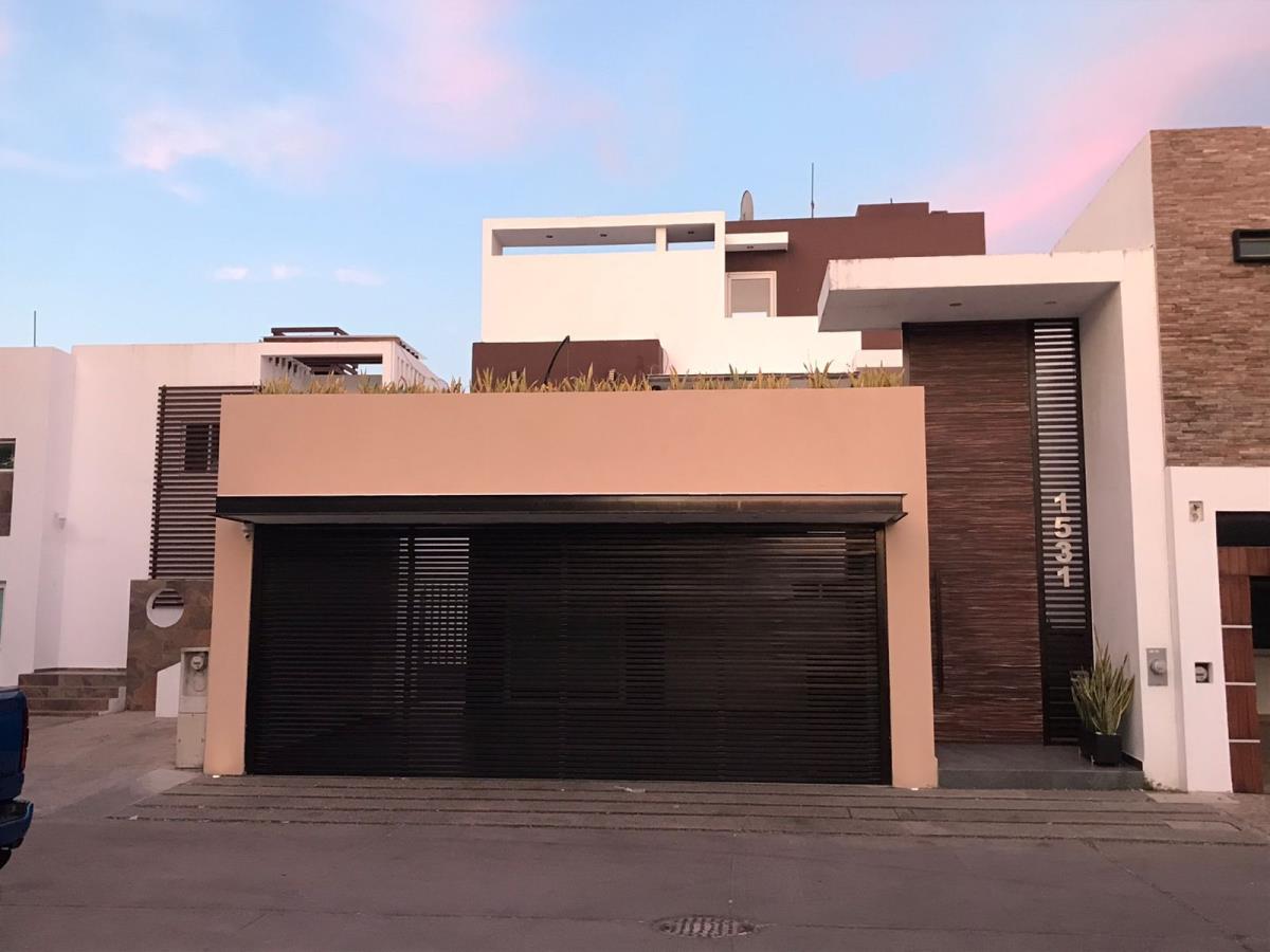 Casa en venta en Pontevedra, Culiacán — foto 1 de 14