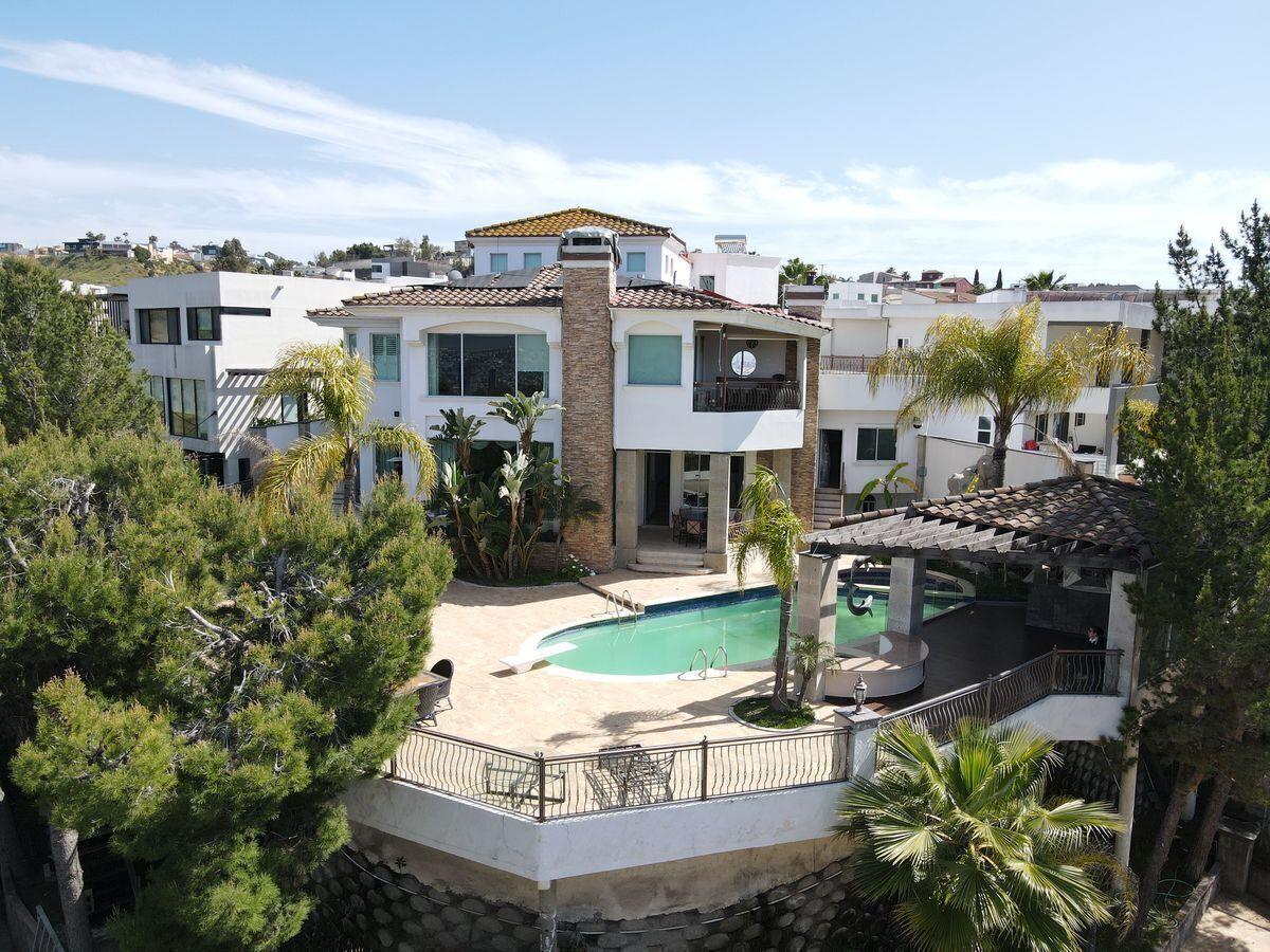 Casa en venta en Hacienda Agua Caliente, Tijuana — foto 1 de 19