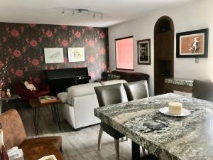 Casa en venta en Cipreses, Torreón — foto 2 de 45
