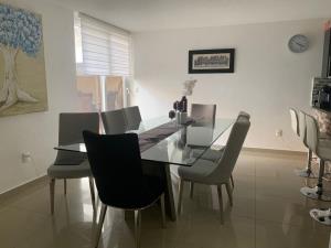 Casa en venta en Puerta Real, Corregidora — foto 2 de 26
