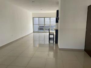 Casa en venta en Altavista Residencial, Zapopan — foto 3 de 27