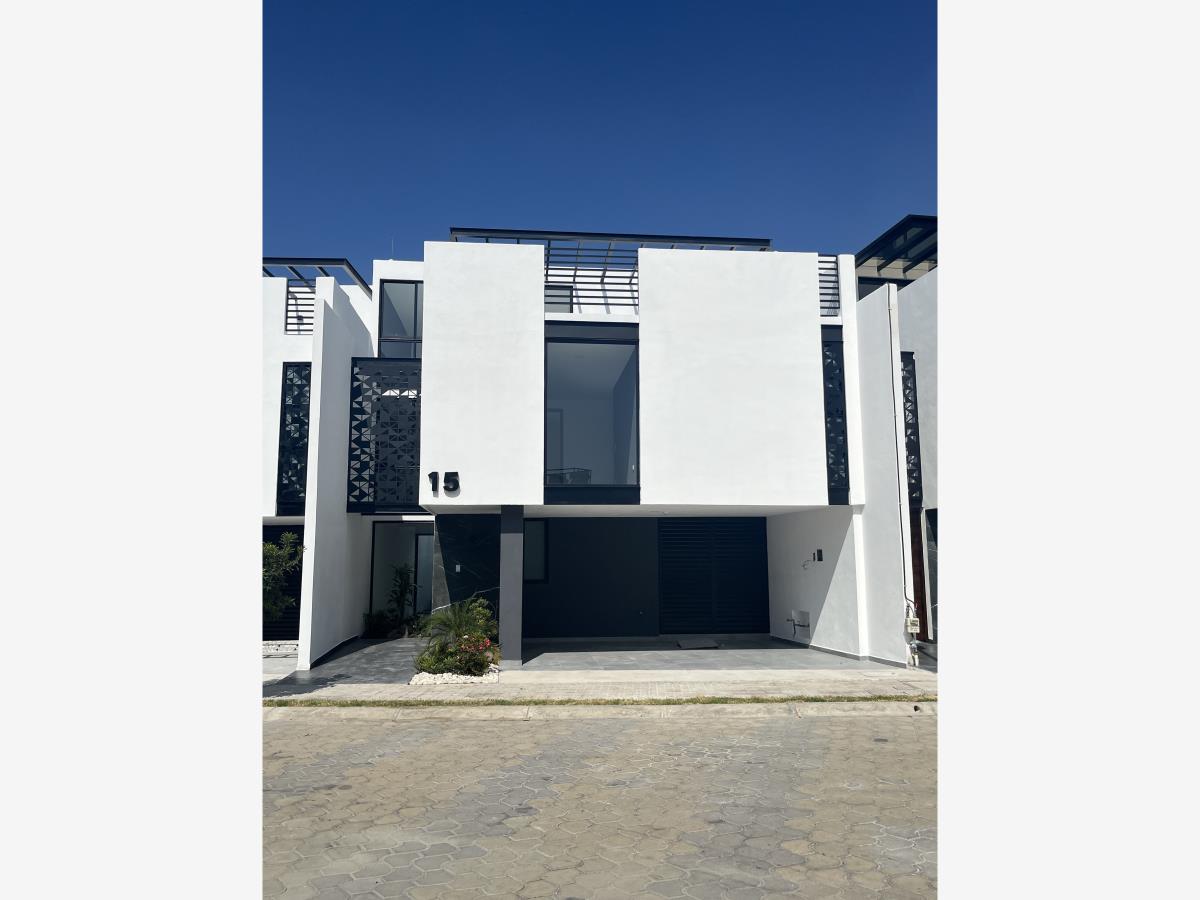 Casa en venta en Lomas de Angelópolis, San Andrés Cholula — foto 1 de 23
