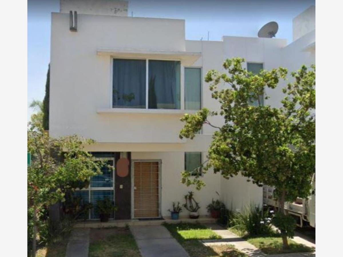 Casa en venta en Santa Ana Tepetitlan, Zapopan — foto 1 de 6