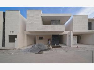 Casa en venta en Privanzas del Campestre, Arteaga — foto 2 de 2