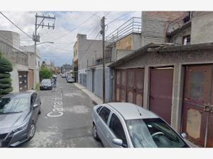 Casa en venta en 18, Xochimilco — foto 3 de 8