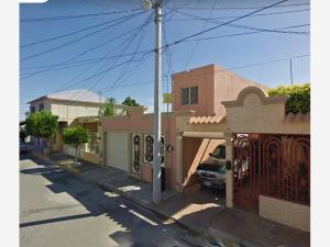 Casa en venta en Los Encinos, Nuevo Laredo — foto 2 de 15