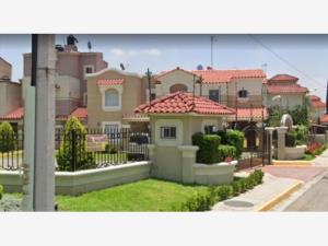 Casa en venta en Urbi Quinta Montecarlo, Cuautitlán Izcalli — foto 3 de 16